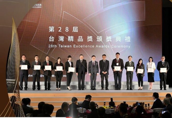 BXB再度獲台灣精品獎肯定，提供智慧辦公與智慧防災創新應用