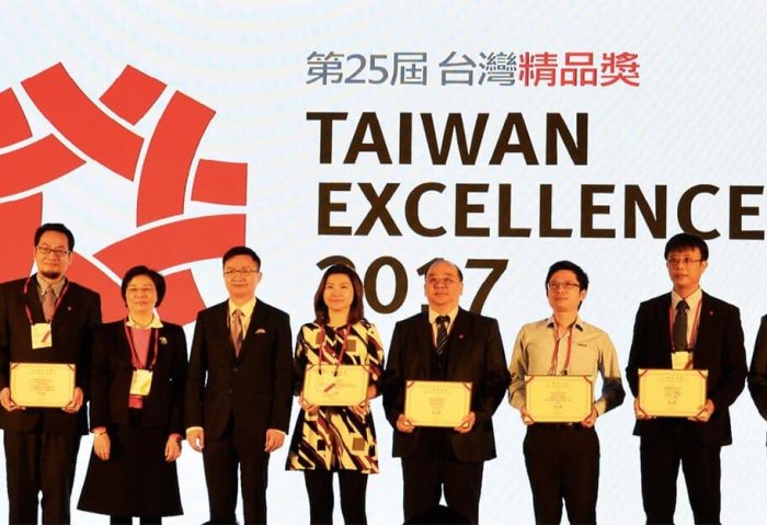 卡訊電子BXB共四項產品再獲2017台灣精品獎，蟬聯五年得獎!